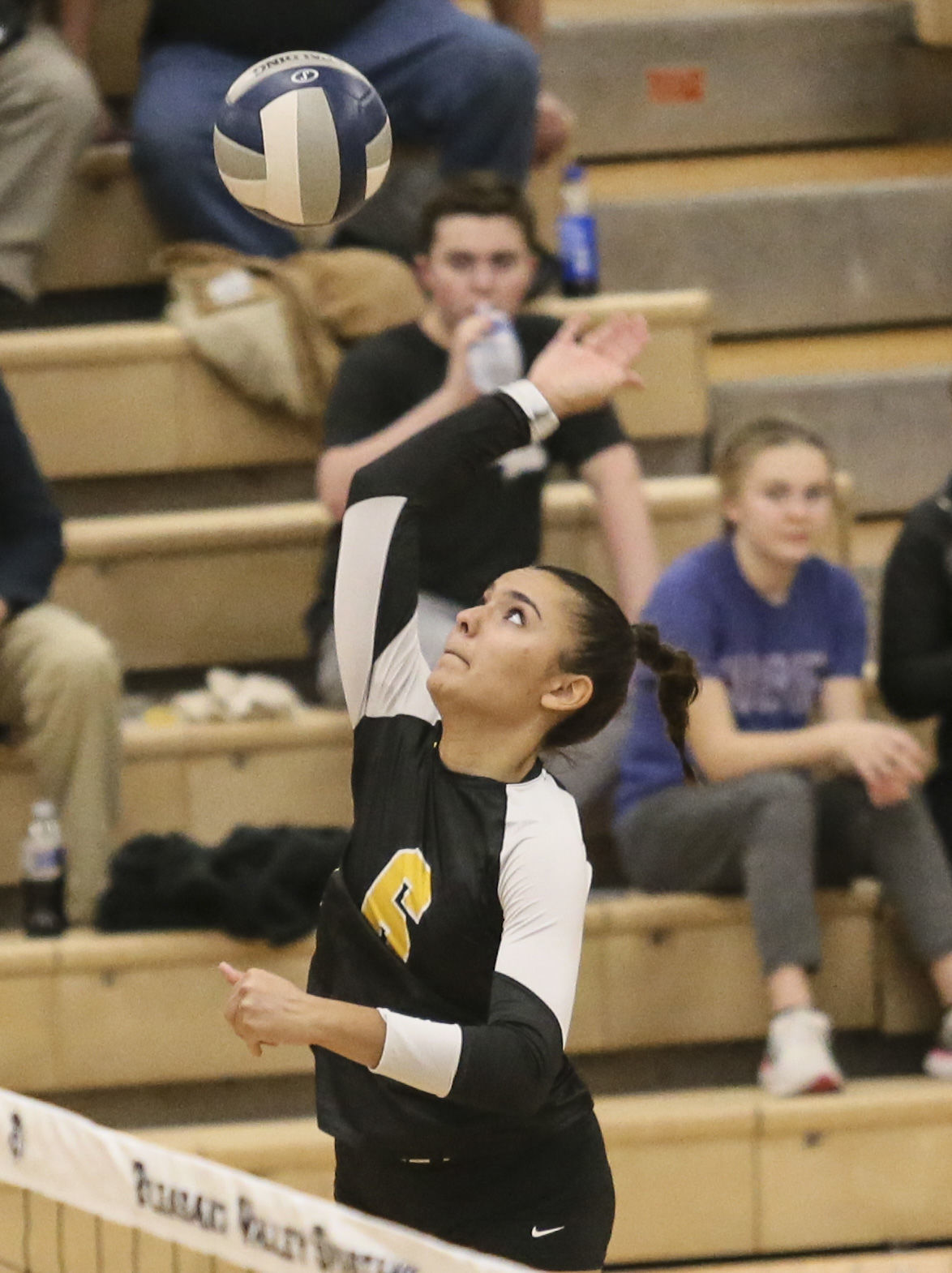 110419-qct-spt-bett-pv-vball-27.jpg